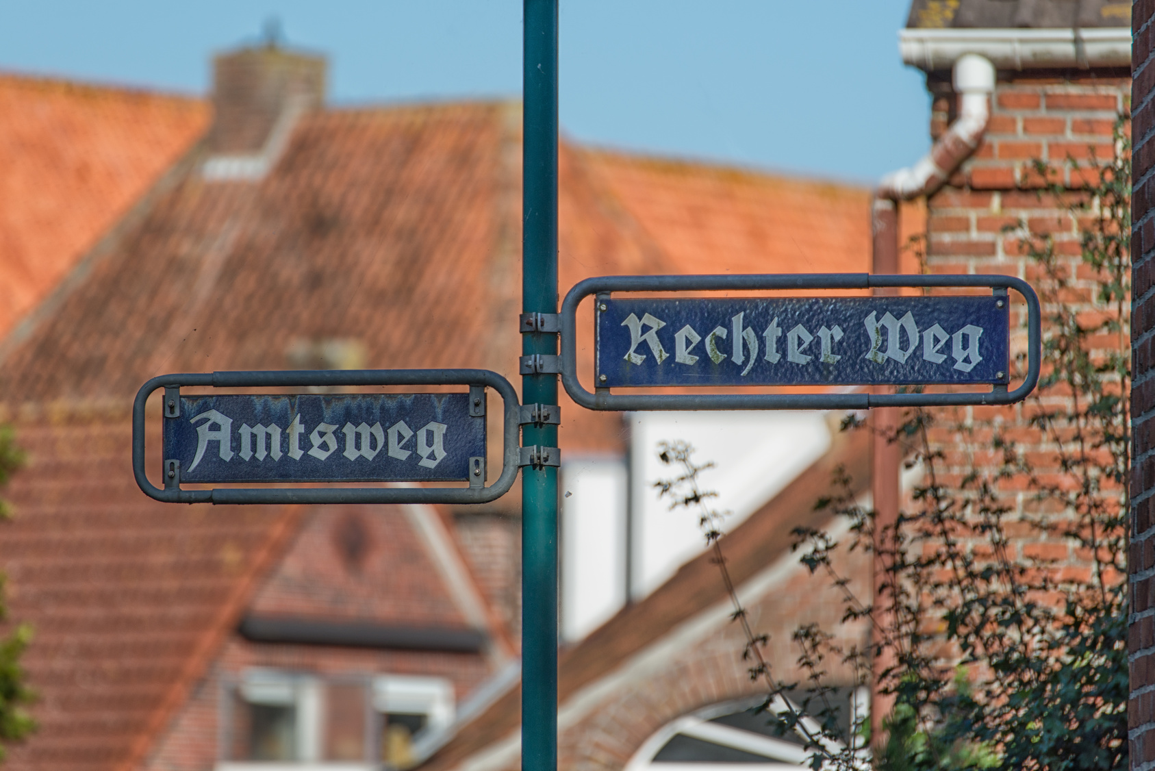 © Amtsweg - hk13114 - fotolia